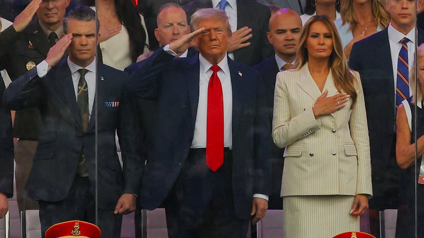 djt_salute_dc