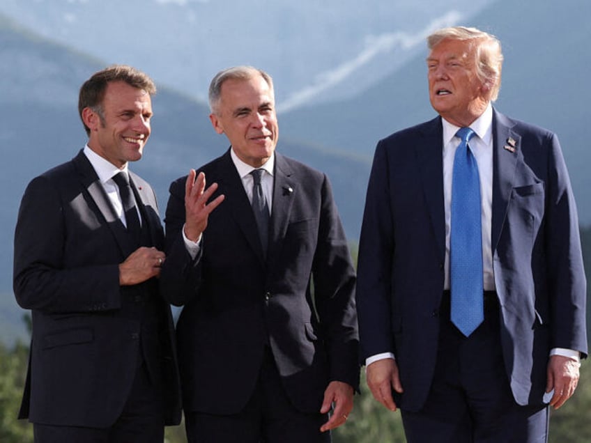 (L-R) French President Emmanuel Macron, Canadian Prime Minister Mark Carney and US Preside