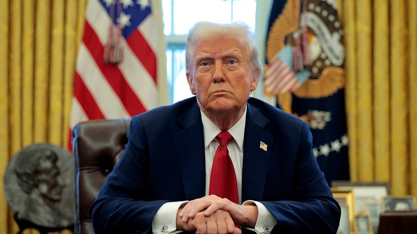 Trump in the Oval Office