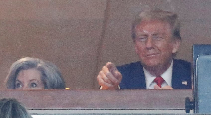 Trump at Steelers game