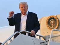 Trump hails Air Force One ‘gift’ after Qatari luxury jet reports