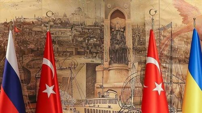 trump has made the impossible possible kremlin praises istanbul 20 talks
