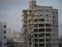 Trump Hints At 'Possible' US Entry Into War Amid Stepped-Up Israeli Daytime Attacks On Tehran