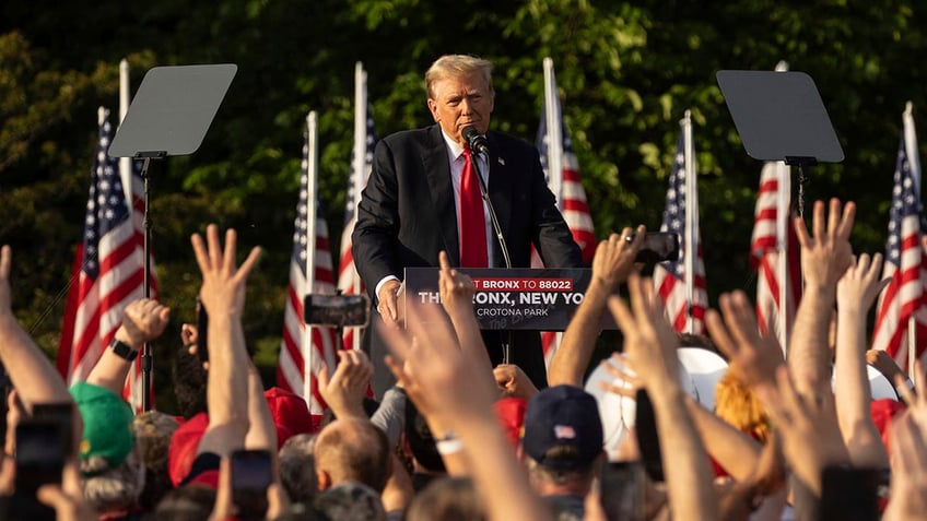 Trump in front of a crowd