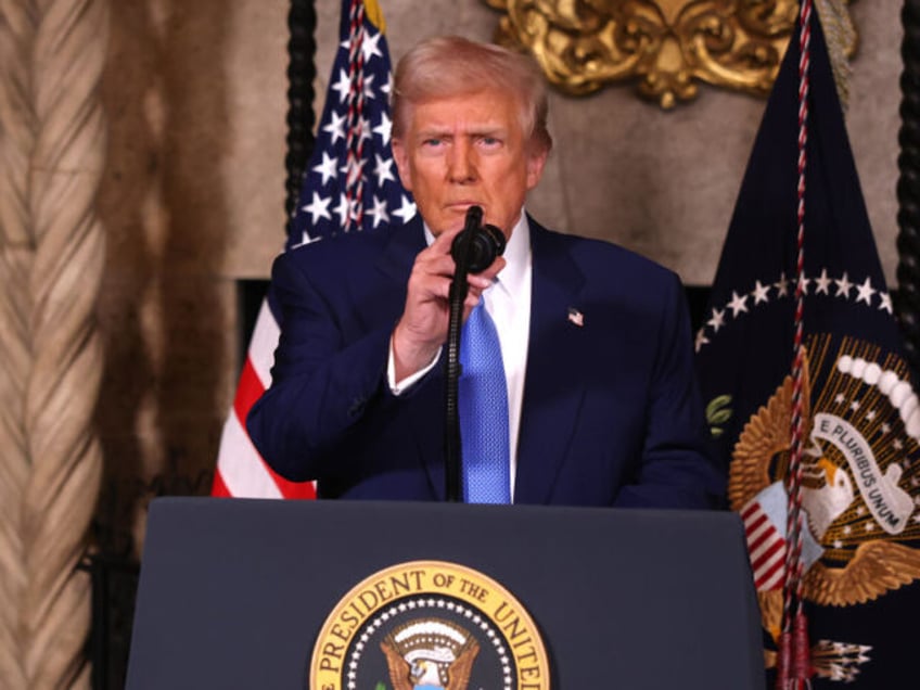 PALM BEACH, FLORIDA - FEBRUARY 18: U.S. President Donald Trump delivers remarks before sig