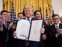 Trump signs GENIUS Act for stablecoin regulation