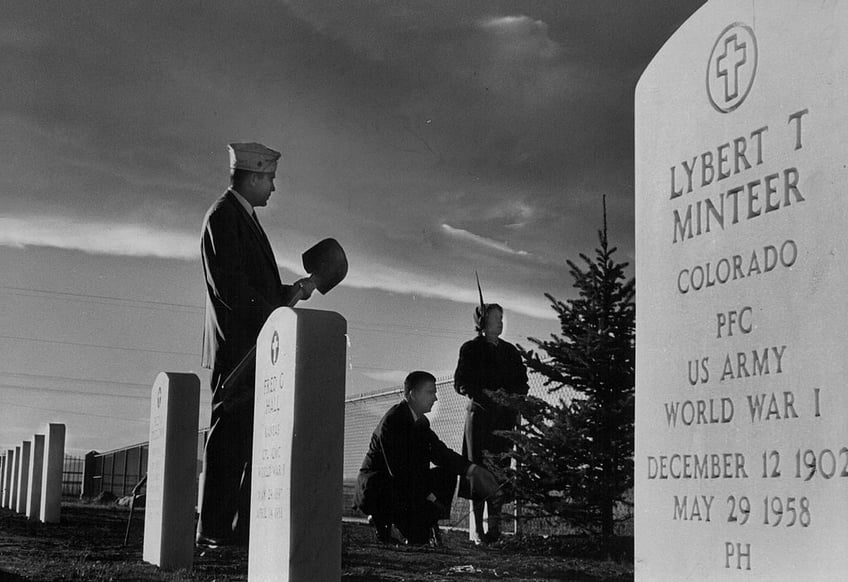 trump to rename veterans day and start celebrating our victories again