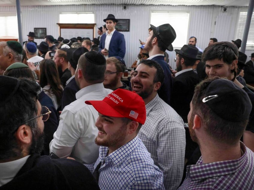 trump visits the ohel holy jewish site in queens on october 7