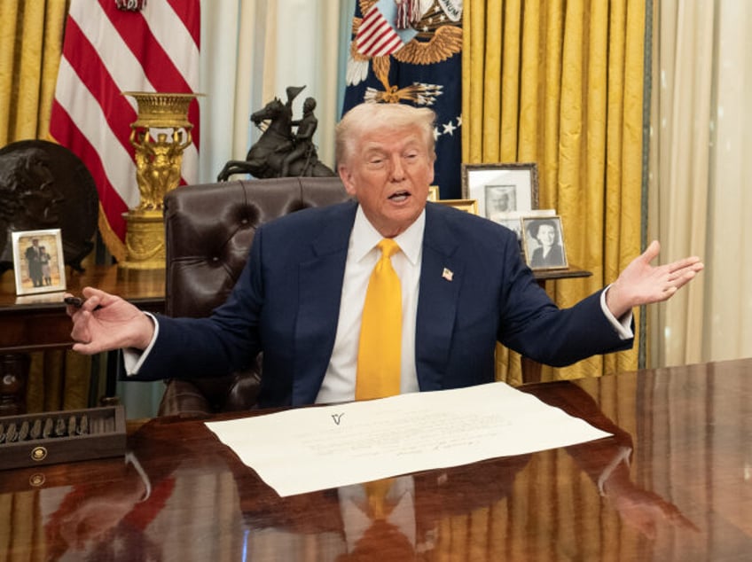 President Donald Trump makes remarks at the swearing-in of Commerce Secretary Howard Lutni