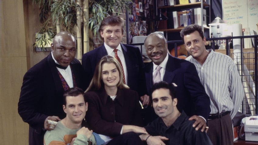 donald trump with the suddenly susan cast