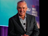Trump’s support of Rose among the voices Manfred listened to in ruling MLB ban ended with death