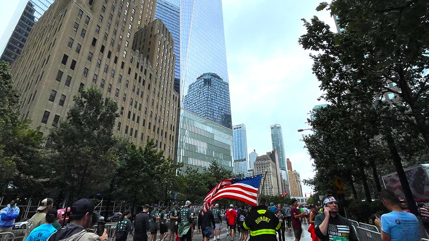 tunnel to towers chair frank siller hosts 22nd annual 9 11 5k race we remember everybody