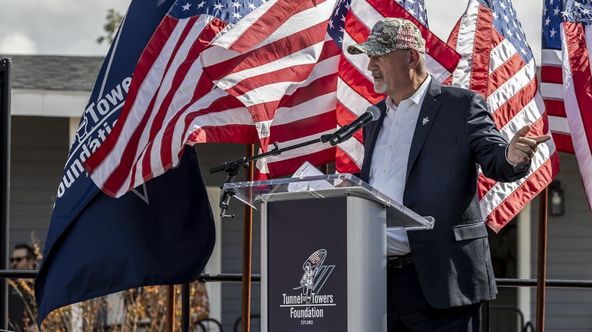 tunnel to towers tackles veteran homelessness with grand opening of houston veterans village