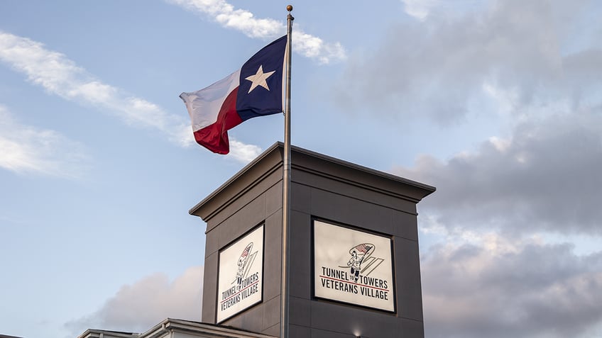 tunnel to towers tackles veteran homelessness with grand opening of houston veterans village