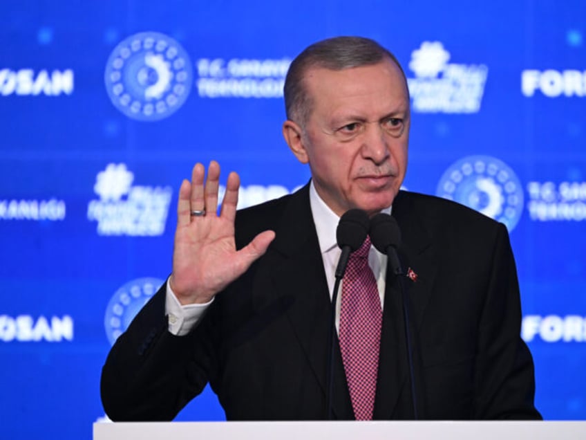 turkey recalls ambassador from israel cuts contact with netanyahu