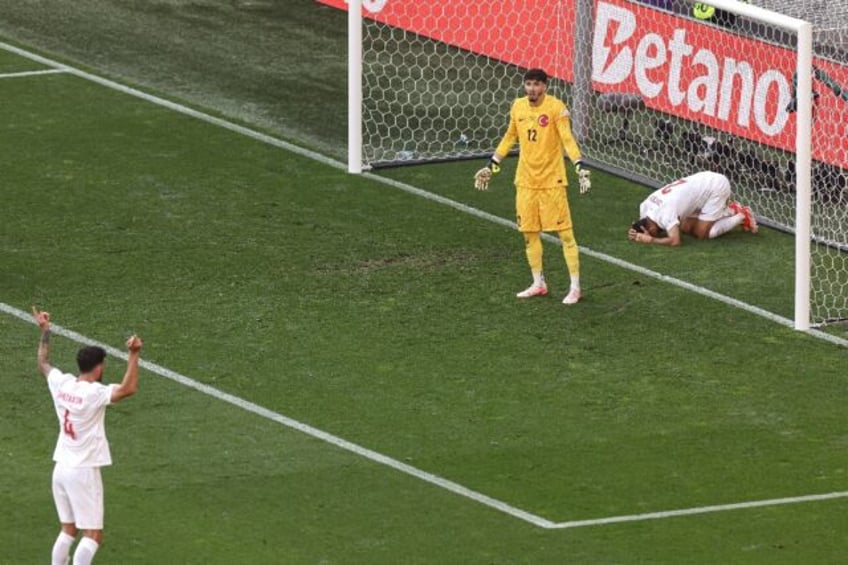 Samet Akaydin's own goal put Portugal two goals ahead