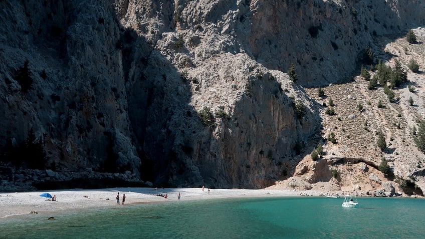 Saint George Bay beach