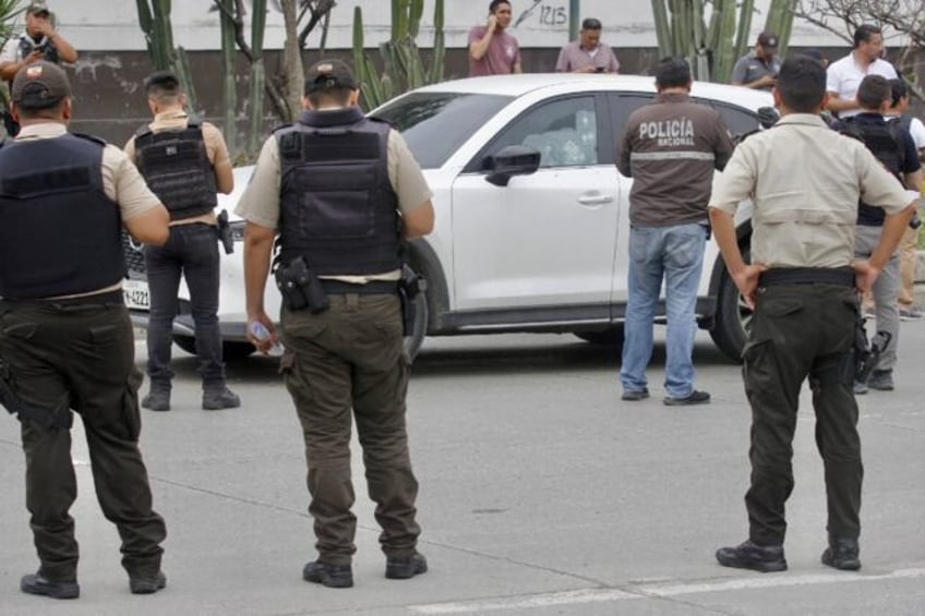 Prosecutor Cesar Suarez was gunned down in his car on the streets of the port city of Guayaquil, the nerve center of a drug war between the Ecuadoran government and powerful criminal groups