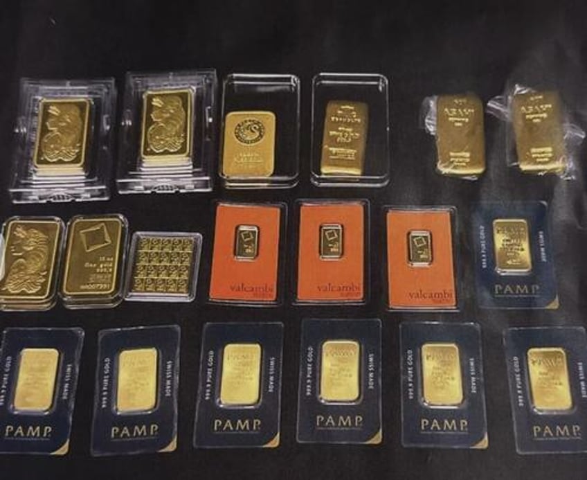 two chinese nationals in us illegally stopped with 250000 in gold bars on them in texas