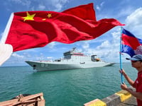 Two Chinese warships in Cambodia for military drills