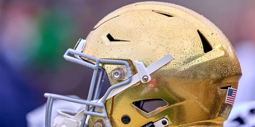 uclas chip kelly suggests notre dame model for all of college football