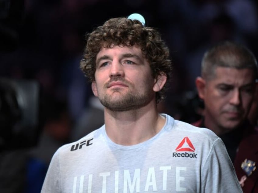 in their welterweight bout during the UFC 235 event at T-Mobile Arena on March 2, 2019 in