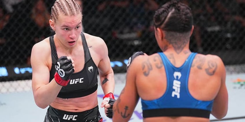 ufc fighter istela nunes suffers nasty elbow injury in strawweight bout