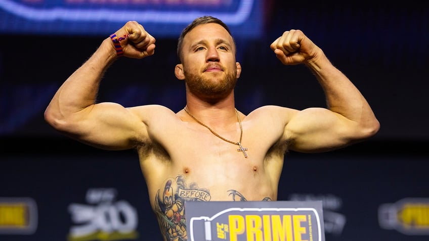 Justin Gaethje at weigh-ins