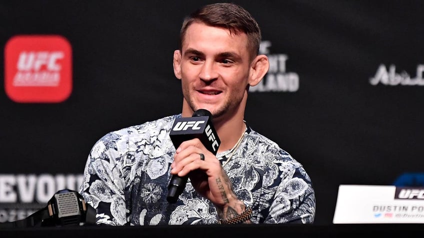 ufcs dustin poirier calls out islam makhachev ahead of potential title bout reveals when he may retire