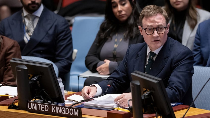 uk minister sees progress being made at un security council in tackling israel hamas crisis