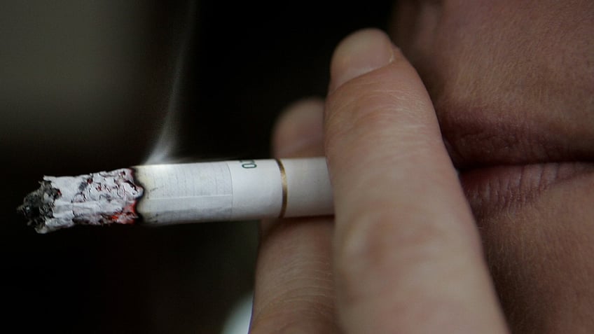 uk proposes gradual increase in legal smoking age to phase out youth smoking