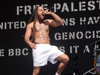 UK punk-rap duo sparks outrage with anti-Israel chants at major music festival