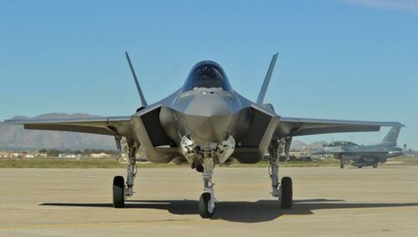 uk to buy us f 35s as starmer signals nato commitment