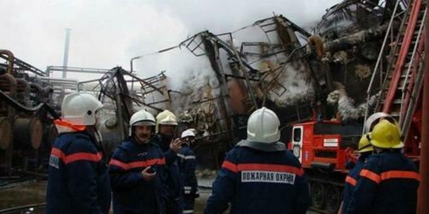 ukraine drone reaches deep into russian territory damaging one of its largest refineries