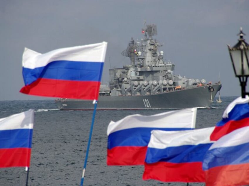 ukraine missile strike hit russian black sea fleet headquarters kremlin claims