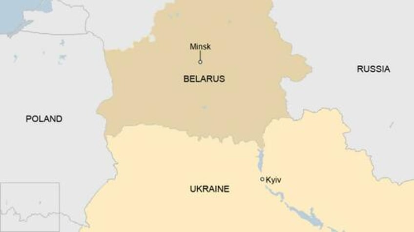 ukraine sounds alarm over large belarus force build up on border