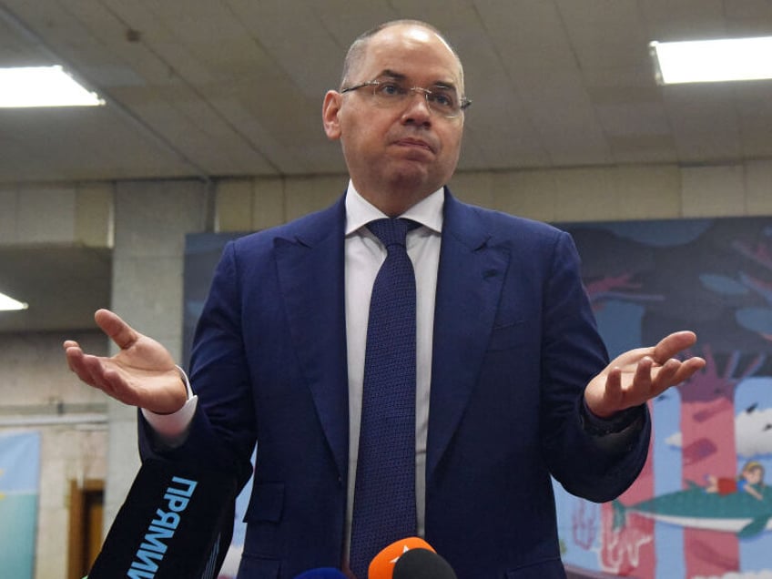 ukraines anti corruption court orders arrest of zelenskys covid era health minister