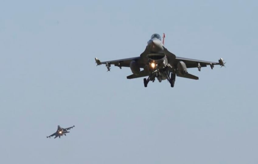 ukrainian pilots could be flying f 16s in three months air national guard head says