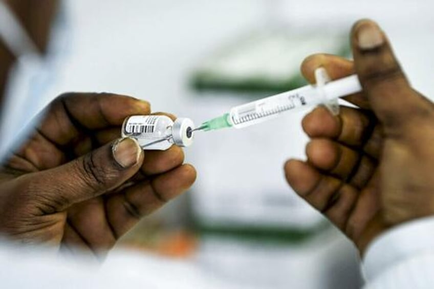 un says global child vaccination rates below pre pandemic levels