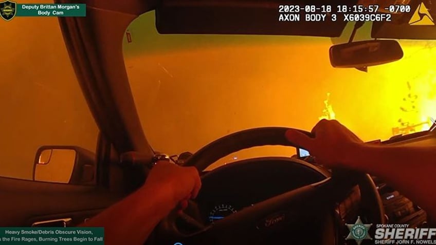 unless you wanna die deputy shouts in deadly wildfire evacuation bodycam footage