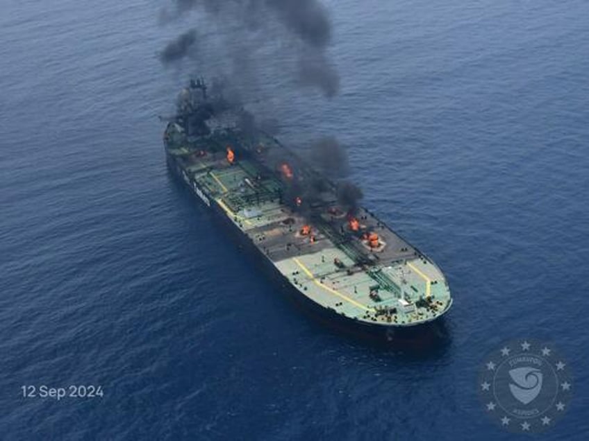 urgent salvage operation planned to avert environmental disaster from burning houthi hit oil tanker