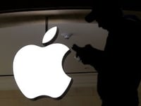 U.S. agents in Houston confiscate fake Apple devices valued at more than $7M