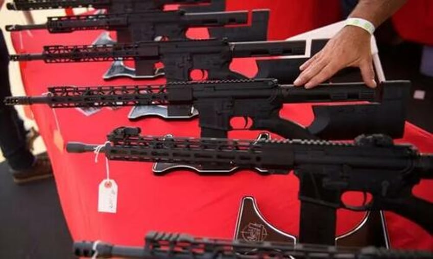 us appeals court blocks california from banning guns in most public places