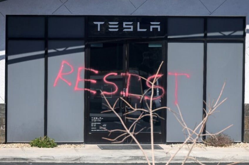 A fire was started at a Tesla Collision Center in Las Vegas, damaging five vehicles, the c