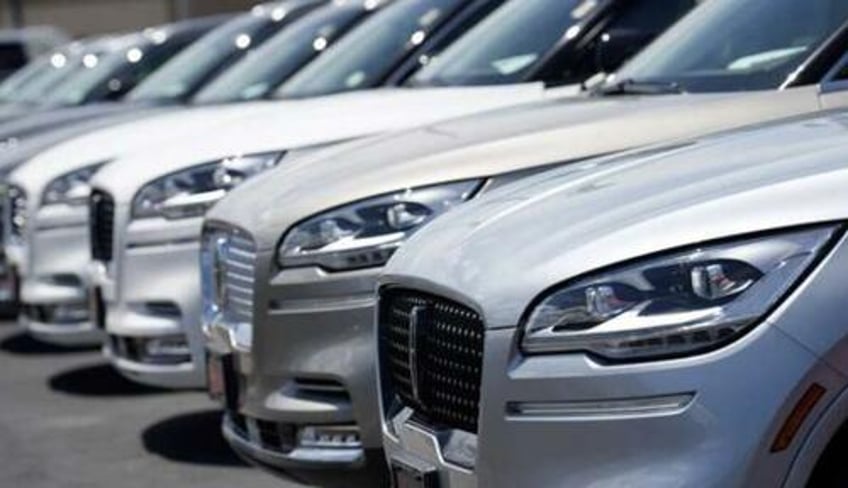 us auto sales mostly steady in may as incentive spending drops deutsche bank