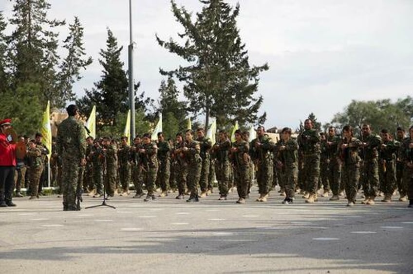 us backed kurdish sdf agrees to integrate into jolanis syrian army