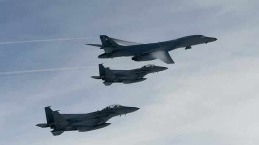 us bombers drop live munitions in threat to north korea