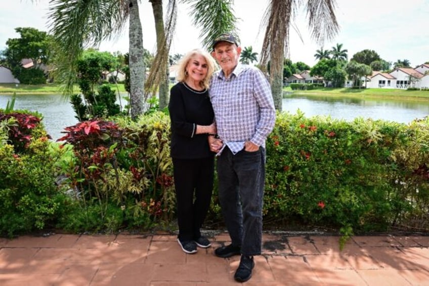 At age 100, World War II veteran Harold Terens has found love, and will marry Jeanne Swerl