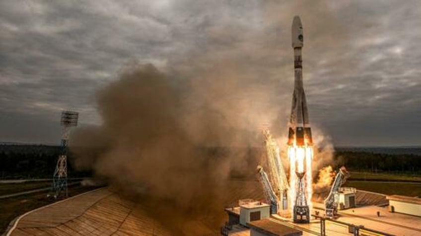 us claims russia to launch anti satellite nuclear weapon into space this year