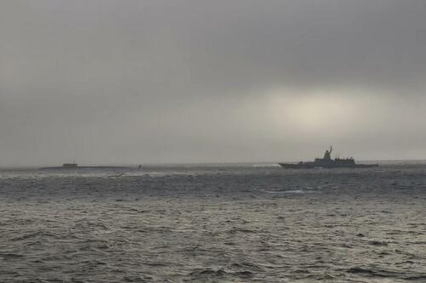 us coast guard encounters russian naval vessels near alaska